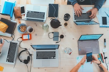 De l'IA au développement durable - 10 idées de start-ups pour 2024