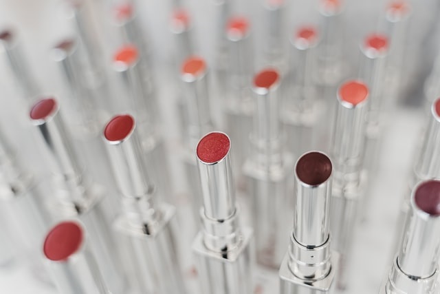 How to start a cosmetic business in France