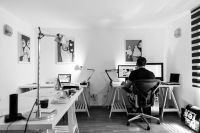 How to start a web design business in France