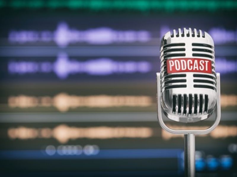 How to start a podcasting business