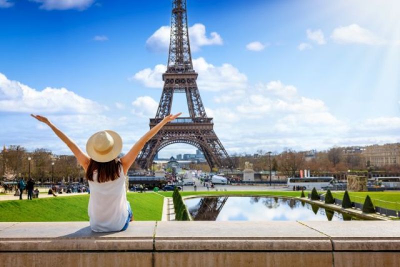 Expert tips for entrepreneurs moving to France